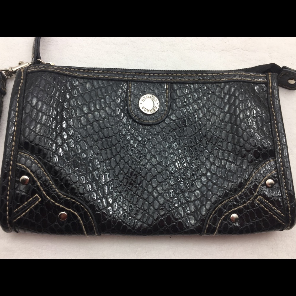 Strada Wristlet - Picture 2 of 8